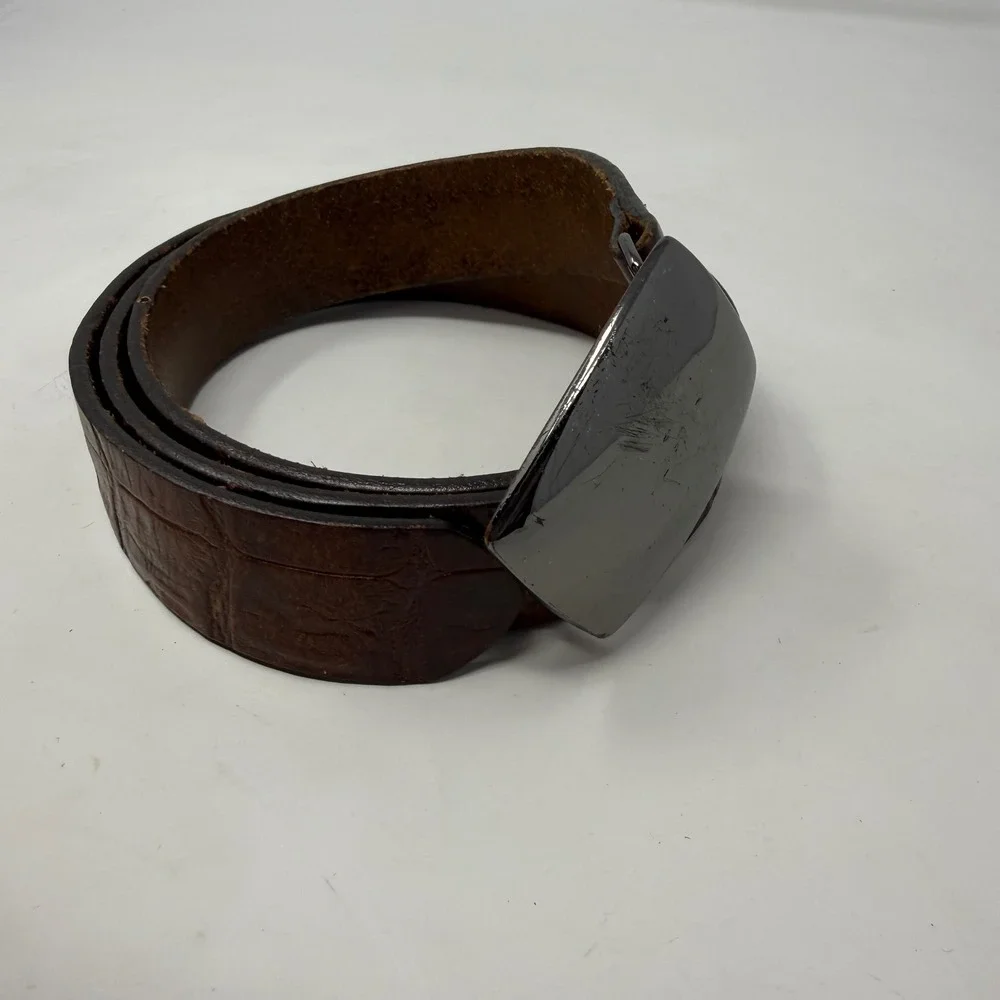 Banana Republic Mens Brown Crocodile Embossed Leather Belt Gunmetal Buckle